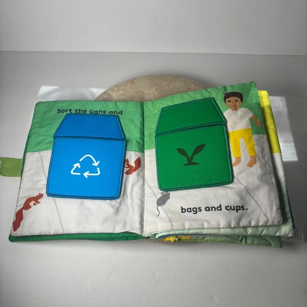 READ Lovevery Soft Cloth Book Green Plant a Seed Watch it Grow Organic Cotton‎